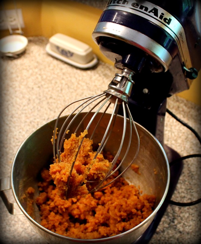 Flourless Chewy Cinnamon Sugar Peanut Butter Cookies by Averie Cooks