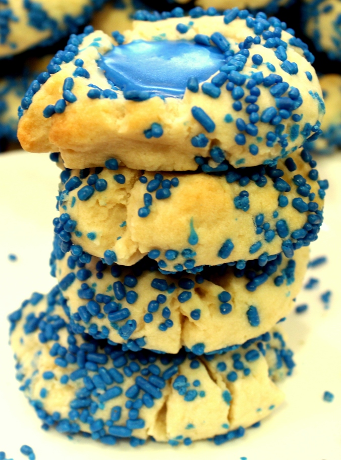 blue sprinkle thumbprint cookie stack1