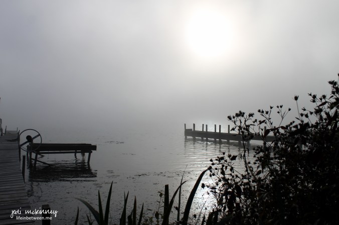 dreamy conneaut lake morning fog 101214
