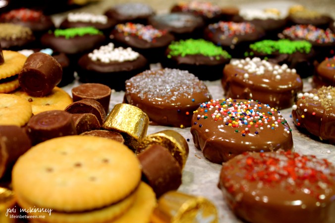 chocolate caramel crisp cookies 2