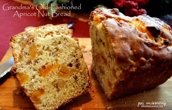 Grandmas Old Fashioned Apricot Nut Bread Cover