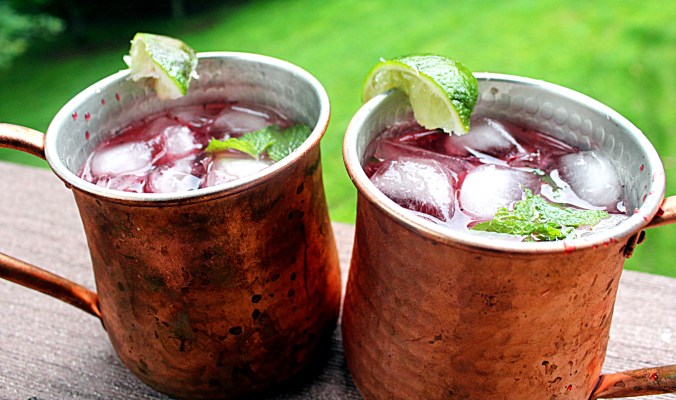 blackberry mojitos