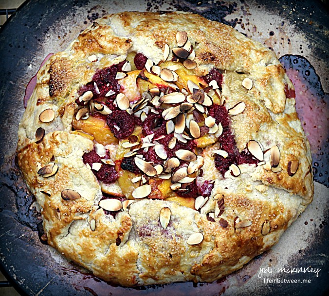 peach raspberry galette 2