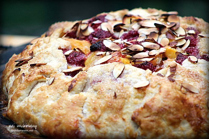 peach raspberry galette