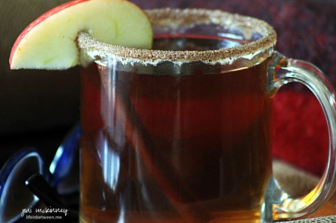 Warm Caramel Apple Cider
