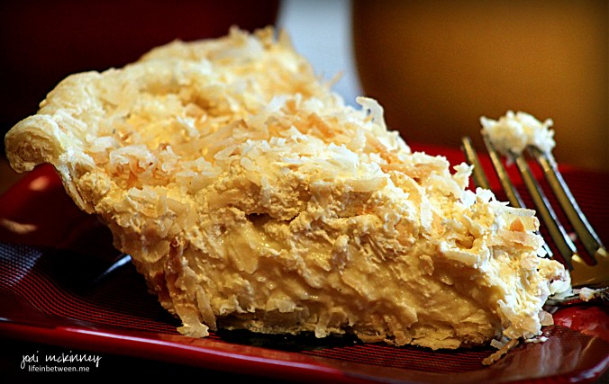 coconut cream pie slice2