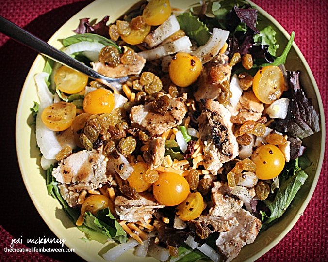 yellow-and-green-spring-mix-grilled-chicken-salad-2